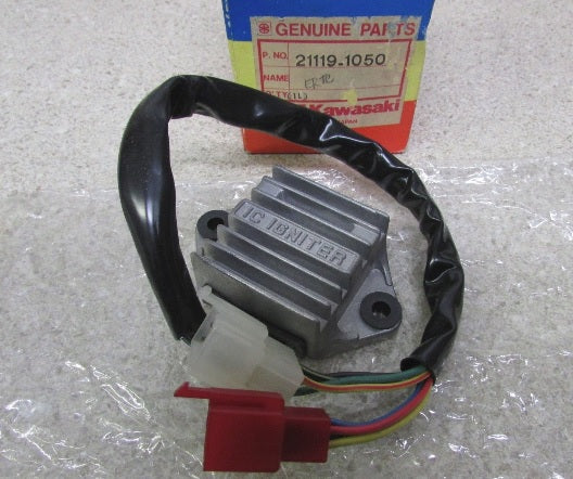 B6S7-18-840 センサー ウォーター テンプ (B6) 1個 MAZDA(マツダ